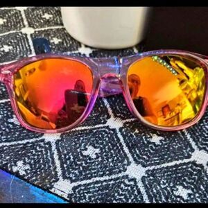 Unisex retro mirror lens sunglasses